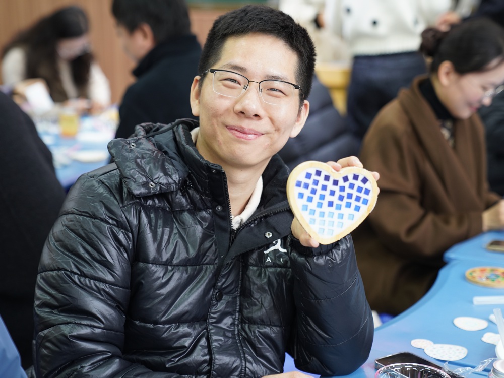 75d88135ee3148eb9b763b1fdfc2e00c.jpg 75d88135ee3148eb9b763b1fdfc2e00c.jpg