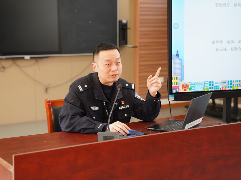 65c5acfc48344a1e9aaef1a8ab25cbea.jpg 65c5acfc48344a1e9aaef1a8ab25cbea.jpg